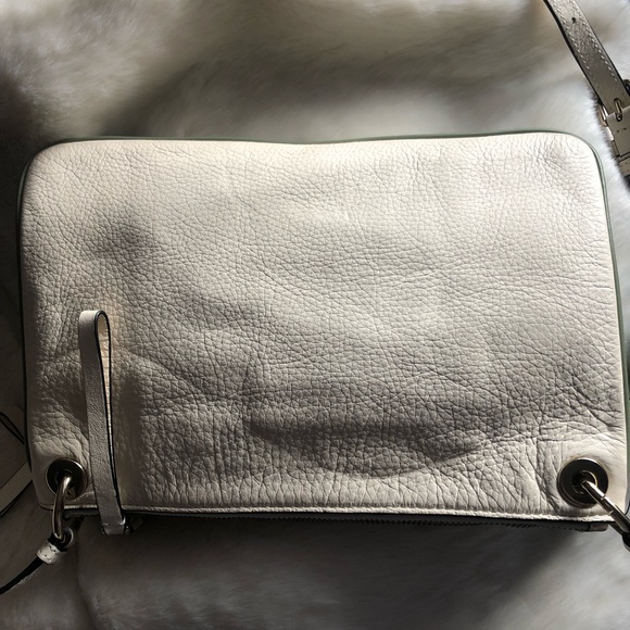 Marc by Marc Jacobs Tread Lightly Double Cross - Picture 4 of 5